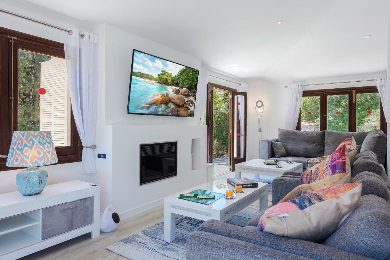 Villa Falco Pollença Eksteriør billede